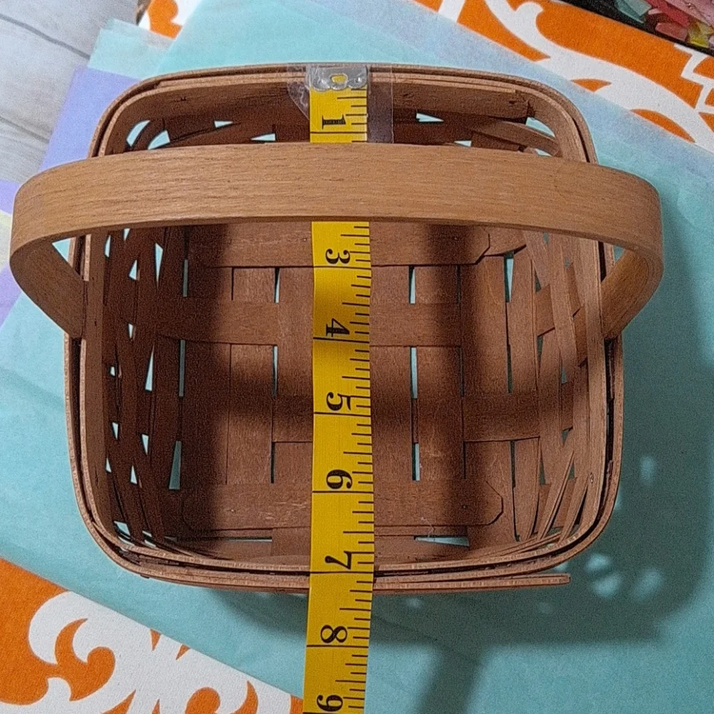 Longaberger Medium Square Handled Egg Basket
